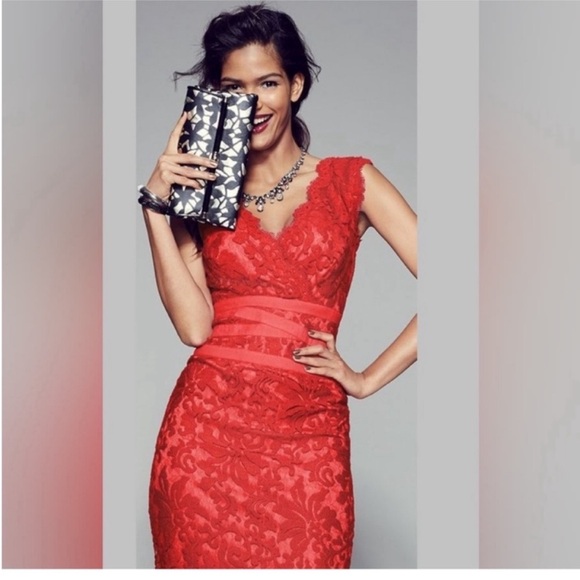 Tadashi Shoji Red Lace Pencil Dress Size 8 - Picture 2 of 12